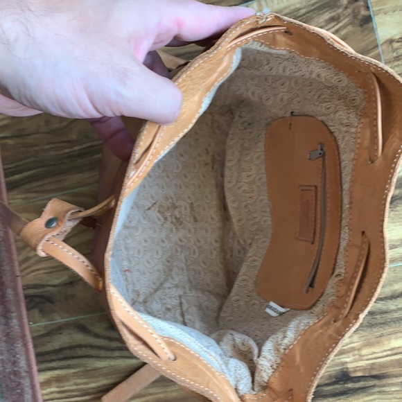 Force Ten vintage leather crossbody bucket bag - Picture 8 of 15